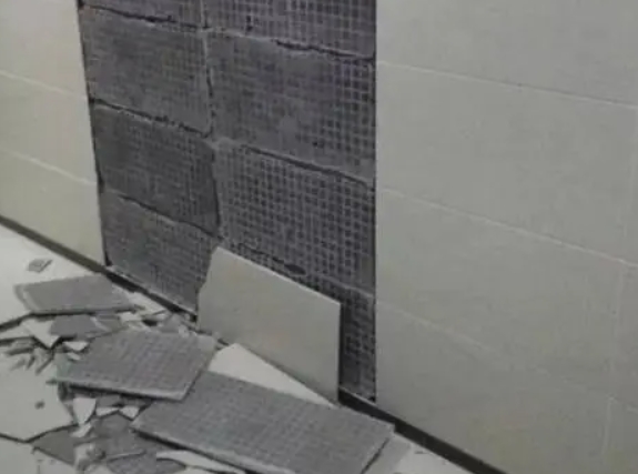 昭化瓷砖空鼓维修公司分享下昭化墙砖松动维修的知识